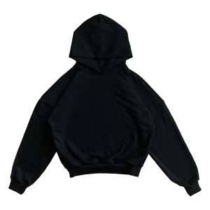 Hoodie boxy fit. cerrado, color negro.