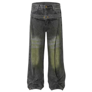 Baggy Jeans con diversas costuras.